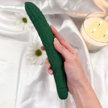 Cucumber-inspired silicone massager