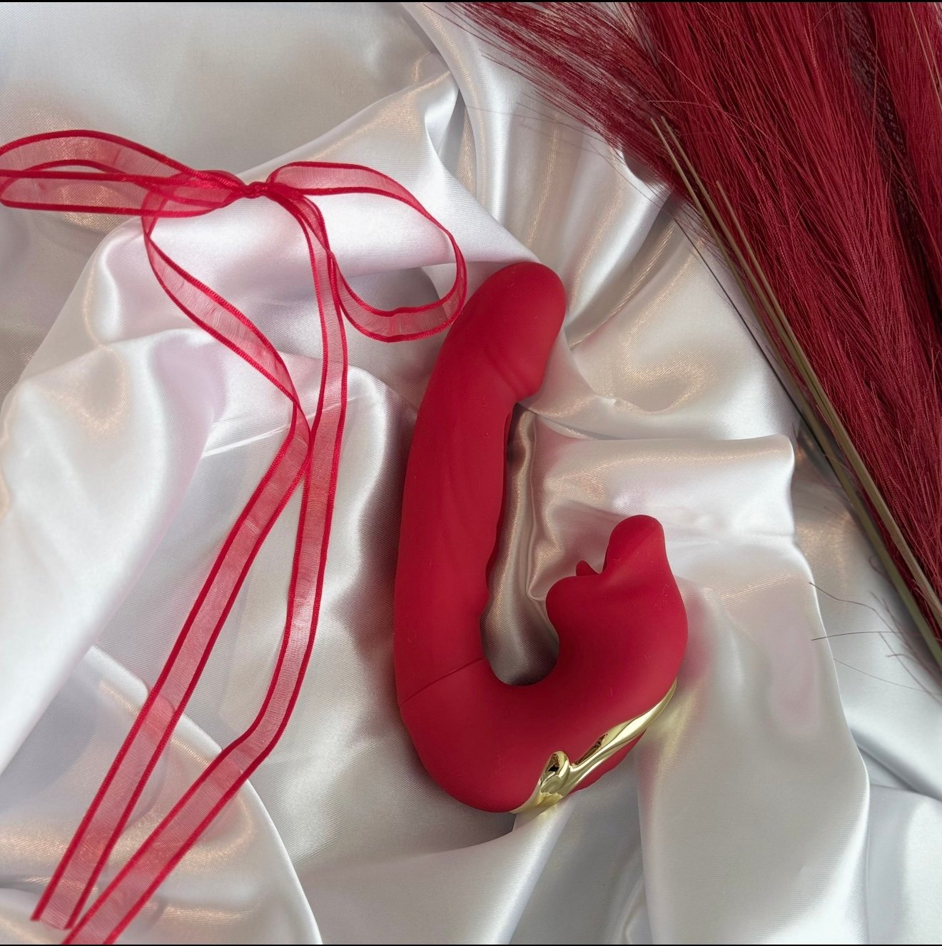 Screenshot Crimson Desire Dual Vibrator -Luxury G-Spot & Clitoral Massager - Image 5