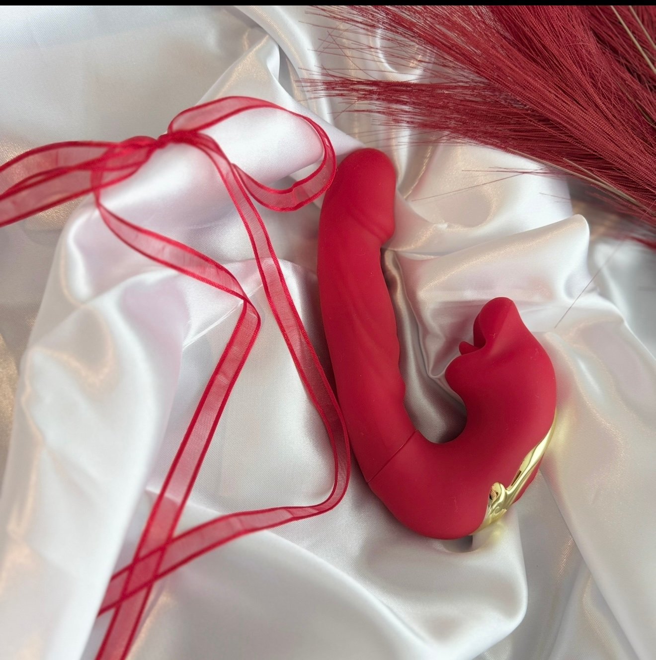 Screenshot Crimson Desire Dual Vibrator -Luxury G-Spot & Clitoral Massager - Image 4